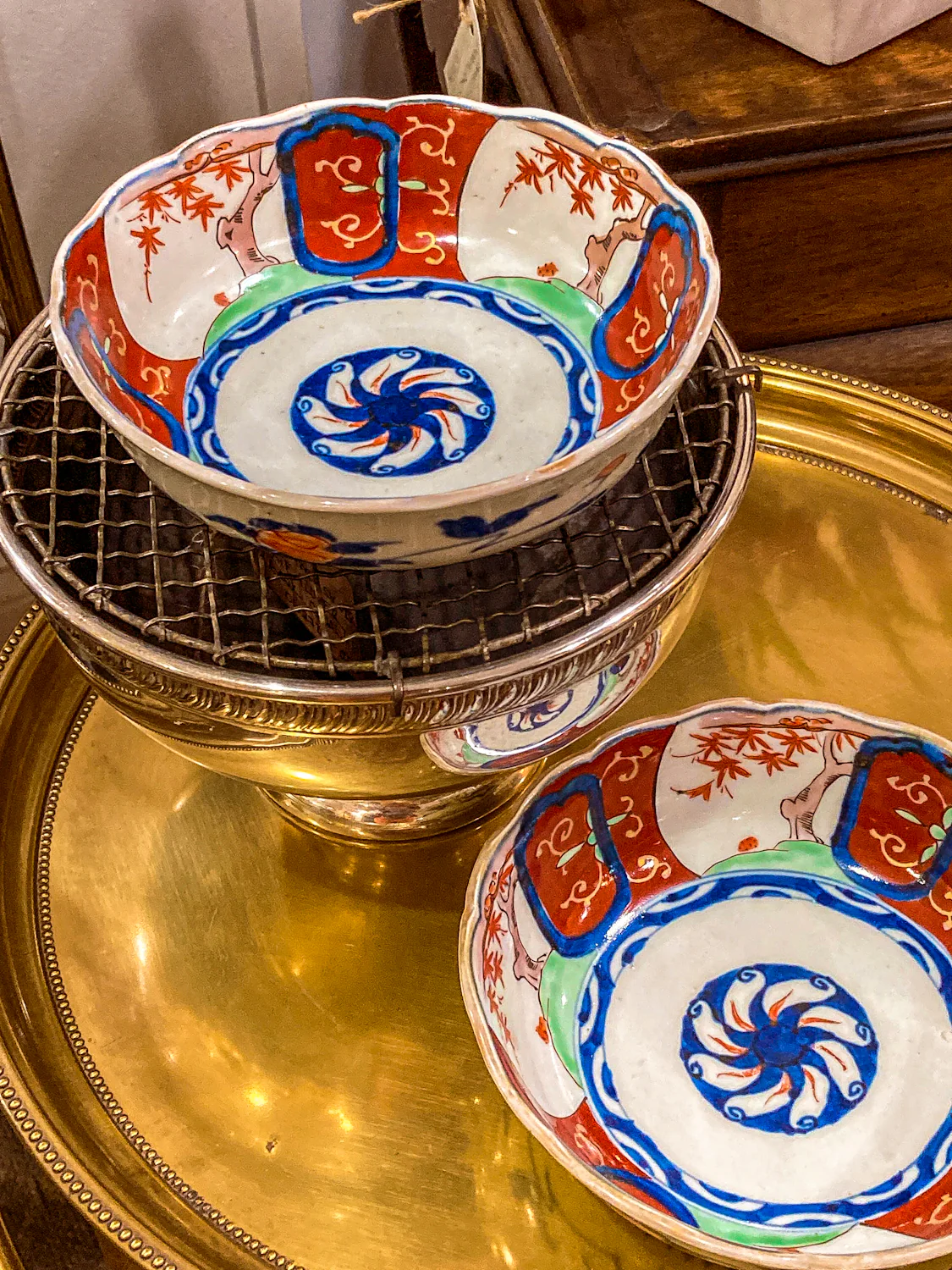 Pair Antique Japanese Meiji Period Fox Theme Red Blue Imari Porcelain Bowls - Image 7