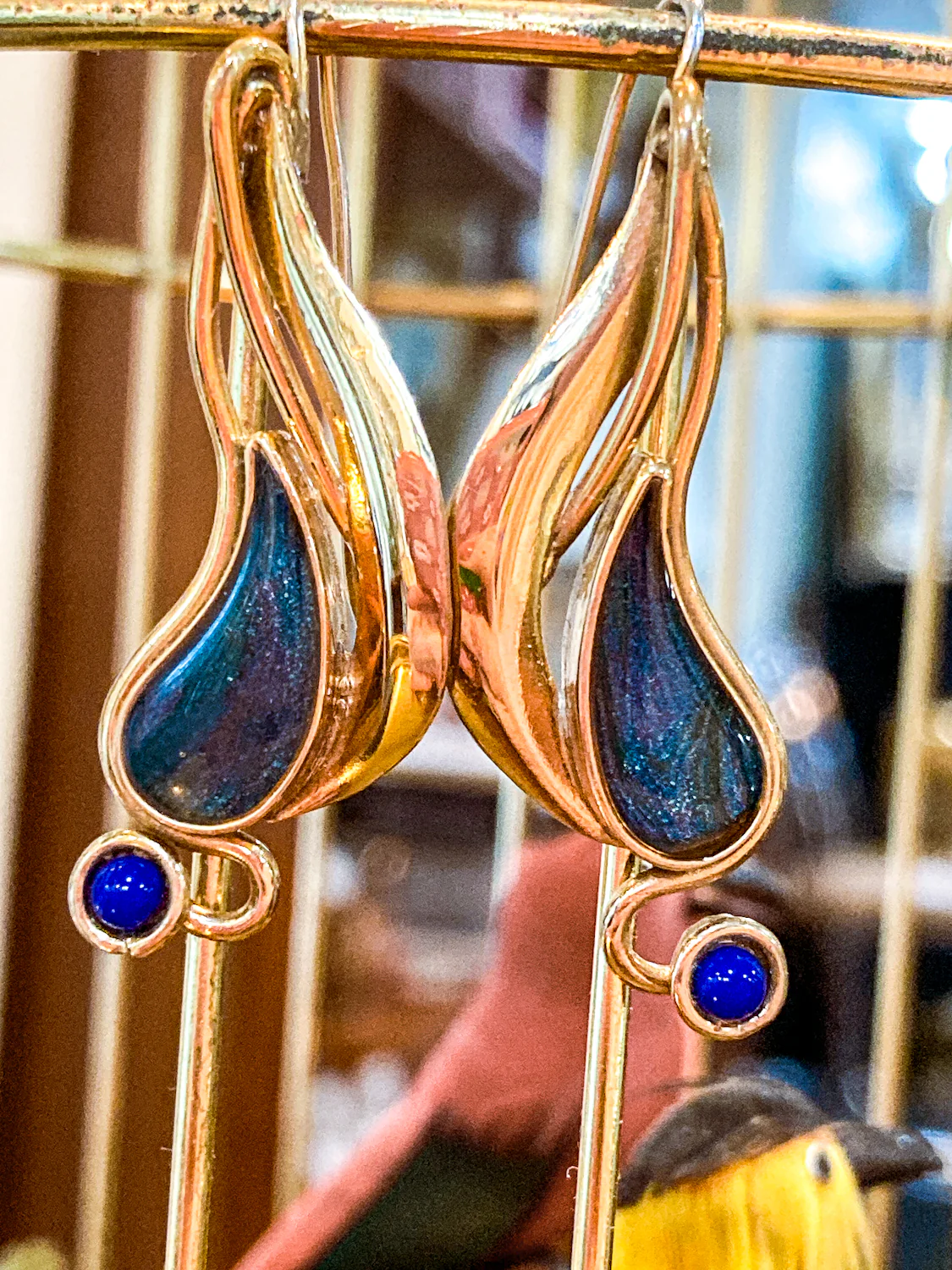 Vintage Abstract Gold Silver Tear Drop Green Blue Accent Drop Earrings - Image 5