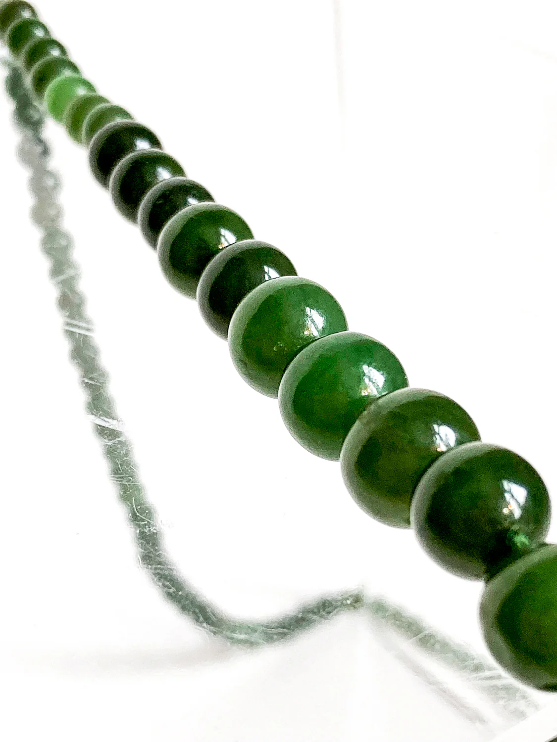 Vintage Graduated Green Nephrite Stone Bead Elongated Necklace - Image 13