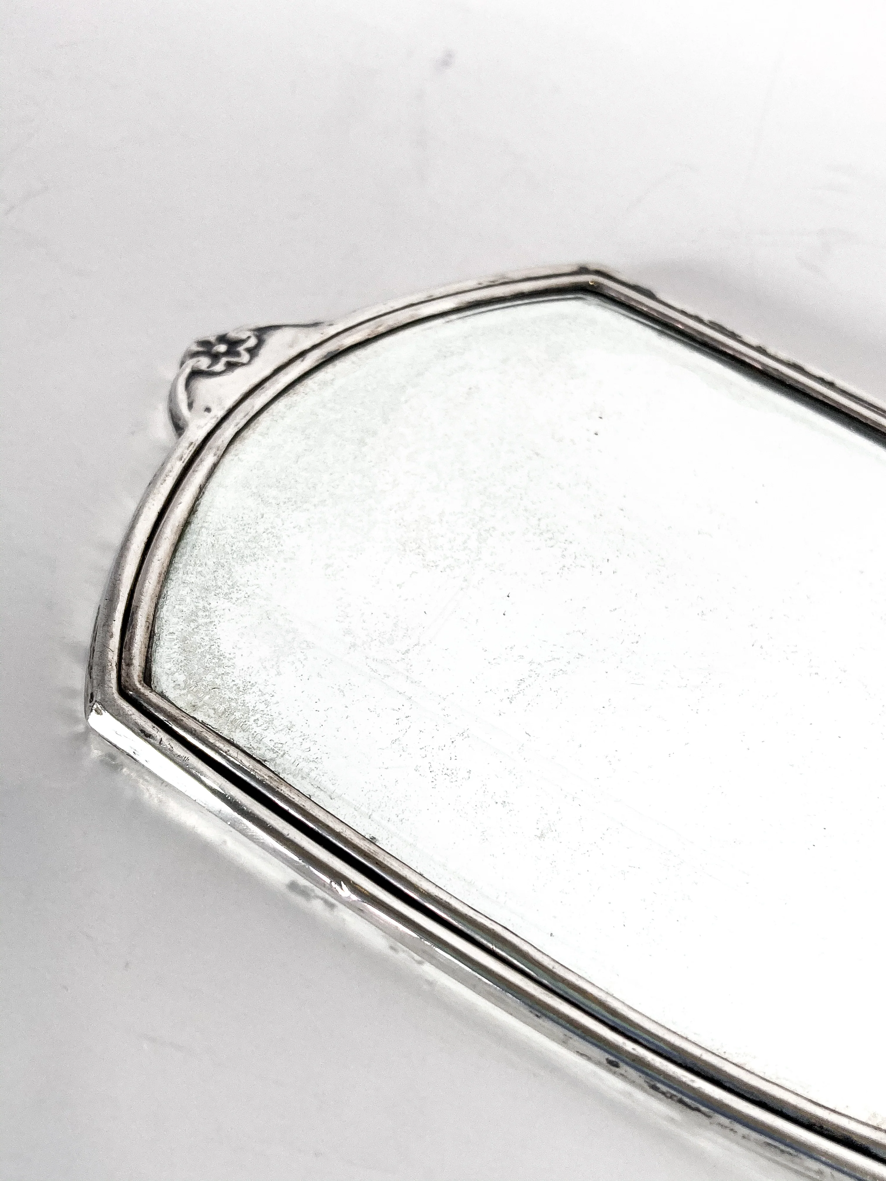 Vintage Engraved Sterling Silver Haddon Hall Elongated Vanity Hand Mirror - Image 15