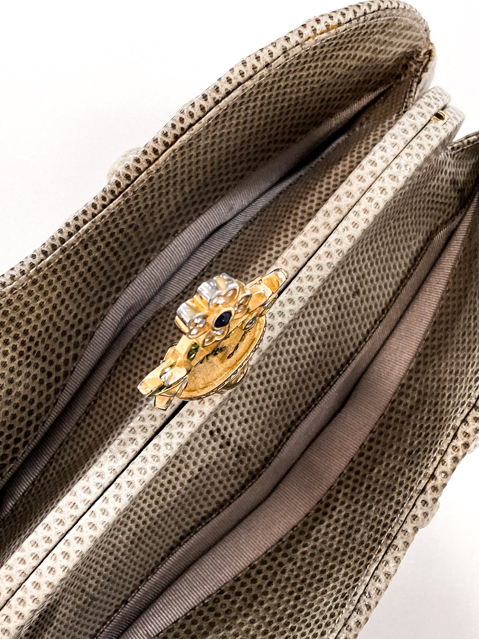 Vintage Judith Leiber Champagne Snakeskin Floral Clasp Crossbody Clutch Bag - Image 28