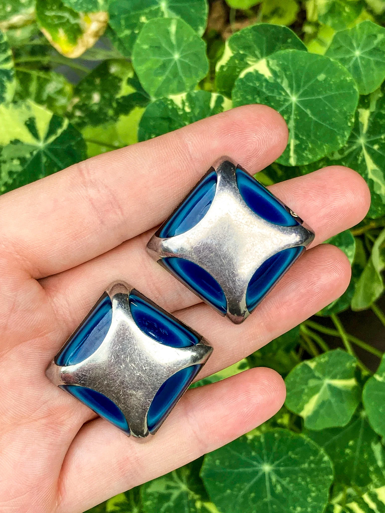 Vintage Mexico Sterling Silver Layered Blue Glass Geometric Clip On Earrings - Image 3